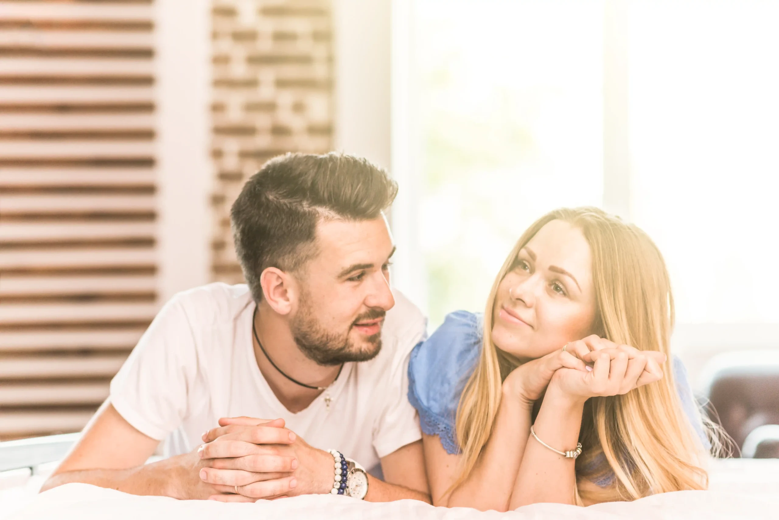 20 Thoughtful Questions to Make Your Boyfriend Love You More